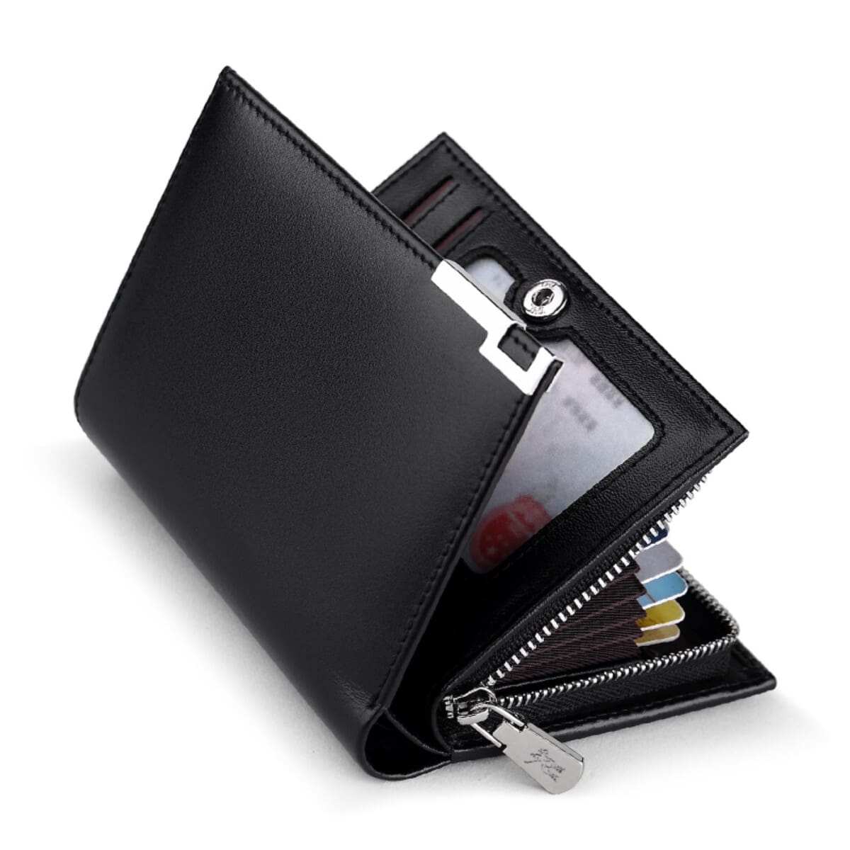 Δερμάτινο μαύρο πορτοφόλι με πολλαπλές θήκες για κάρτες και μετρητά .